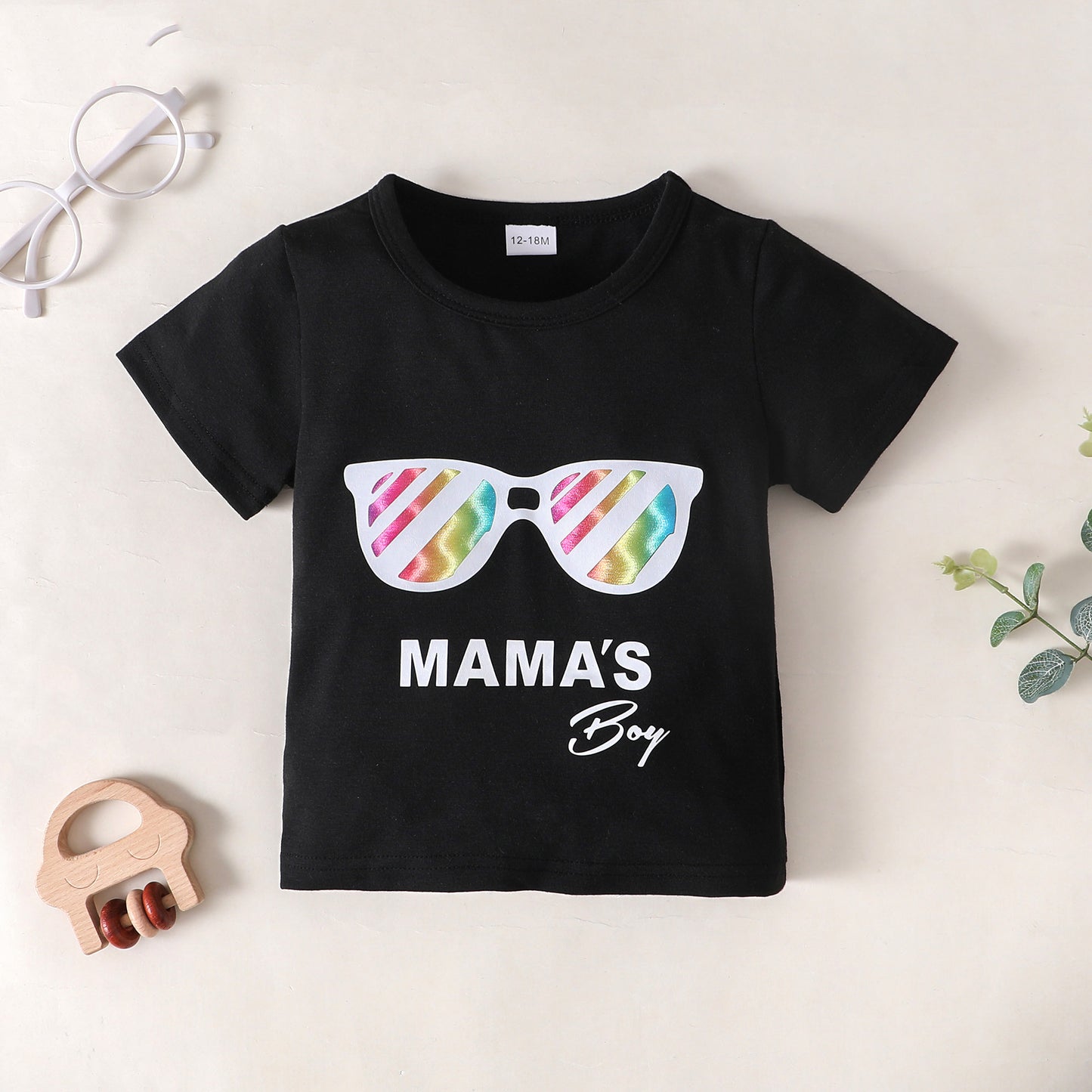 MAMA'S BOY Graphic T-Shirt and Camouflage Shorts Set